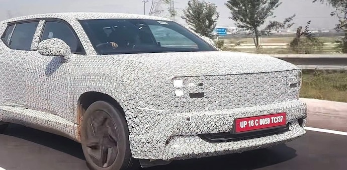 Honda’s first India-made electric SUV is taking shape. The 0 Alpha has been spotted testing on Indian roads ahead of its expected 2027 launch. Honda’s first India-made electric SUV is taking shape. The 0 Alpha has been spotted testing on Indian roads ahead of its expected 2027 launch.