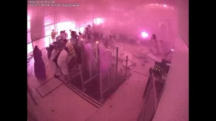 Riyadh airport attack: US alerts American airlines