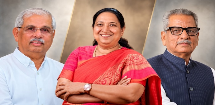 Rajendra Vishwanath Arlekar(L), Sudha Yadav(C), Om Prakash Mathur (R) Rajendra Vishwanath Arlekar(L), Sudha Yadav(C), Om Prakash Mathur (R)