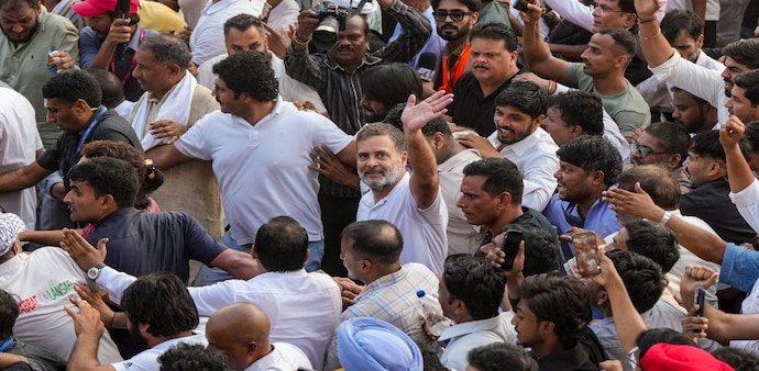 The march came a day after the Chief Justice of India declined a request for a meeting with the two Leaders of Opposition, saying the matter was sub judice. The march came a day after the Chief Justice of India declined a request for a meeting with the two Leaders of Opposition, saying the matter was sub judice.