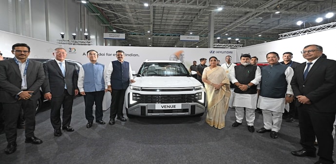 The Pune plant will manufacture the all-new Hyundai VENUE exclusively for global markets, with exports planned to expand to more than 35 countries. The Pune plant will manufacture the all-new Hyundai VENUE exclusively for global markets, with exports planned to expand to more than 35 countries.