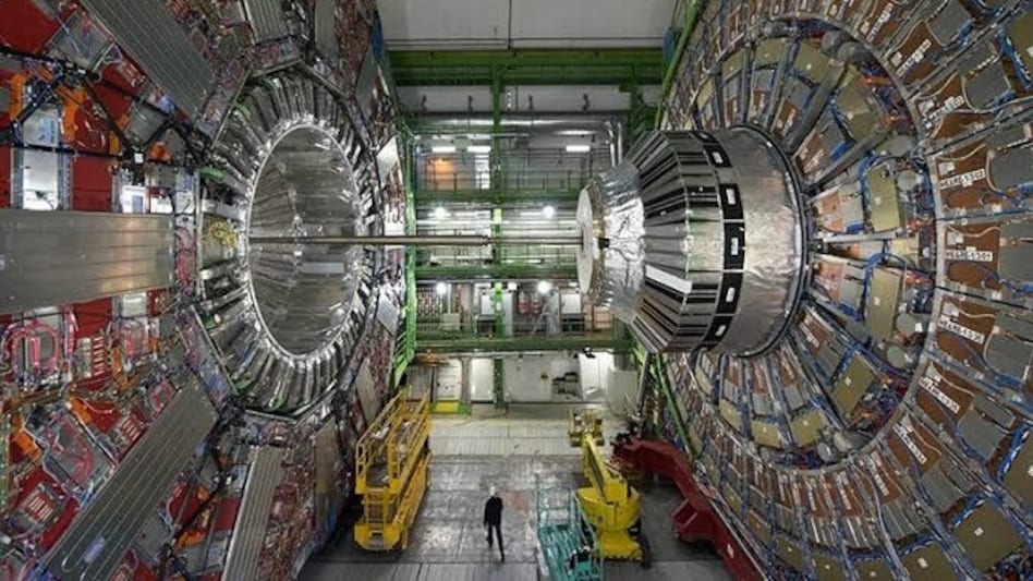 CERN and Mistral Join Forces to Revolutionize Particle Physics with AI