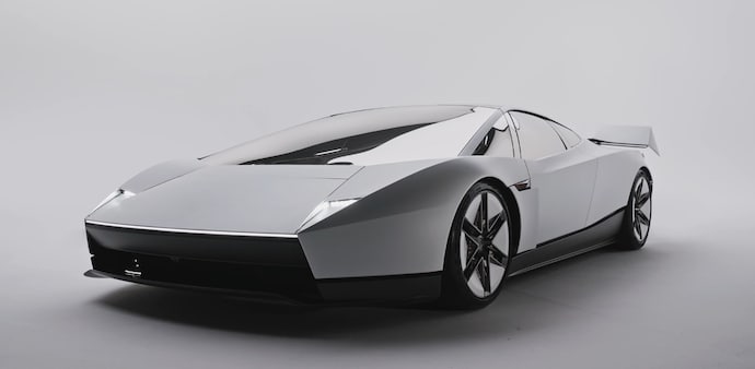 Inspirations drawn directly from the SR-71 and F-35 shape the new Roadster into a pilot-focused machine, pushing past Plaid performance metrics to incorporate SpaceX components. Inspirations drawn directly from the SR-71 and F-35 shape the new Roadster into a pilot-focused machine, pushing past Plaid performance metrics to incorporate SpaceX components.