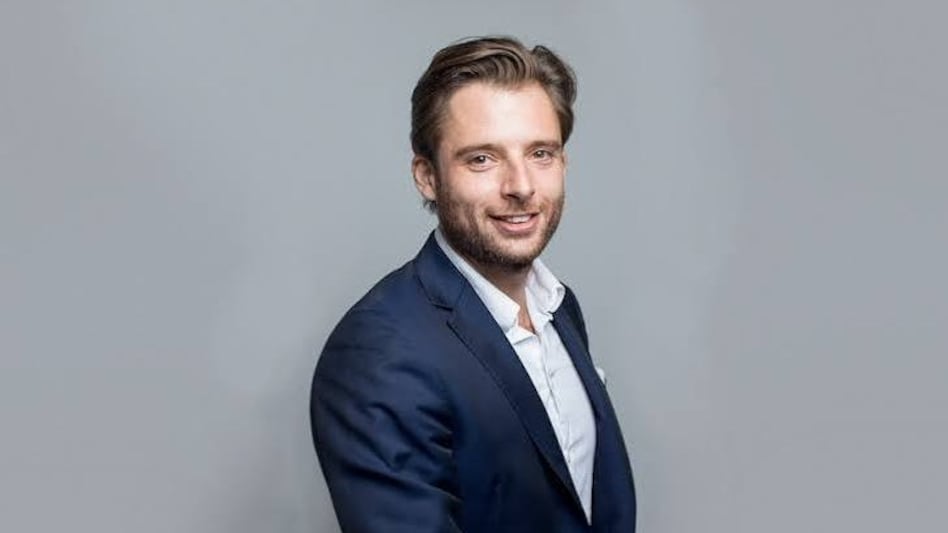 AI Revolution: The Shift Towards Versatile Workers in the Modern Workforce