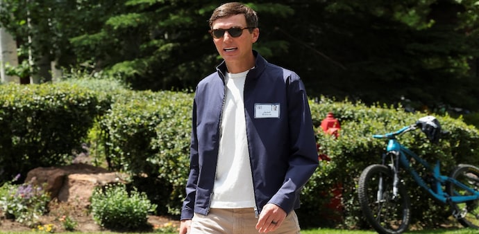 Kushner denied all allegations, stating he had no connection to the accounts, charities, or deals, and maintained that all his actions complied with federal law. Kushner denied all allegations, stating he had no connection to the accounts, charities, or deals, and maintained that all his actions complied with federal law.