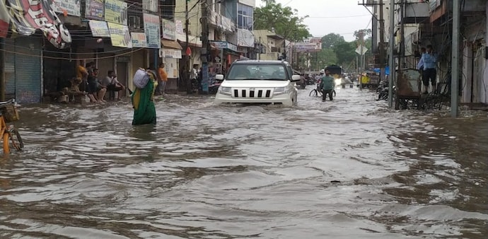 A comprehensive motor insurance policy generally covers accidental damage to the insured vehicle, including eligible losses caused by natural calamities such as floods. A comprehensive motor insurance policy generally covers accidental damage to the insured vehicle, including eligible losses caused by natural calamities such as floods.