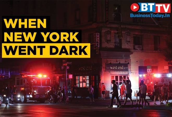 What happened when New York plunged into darkness due to a power outage