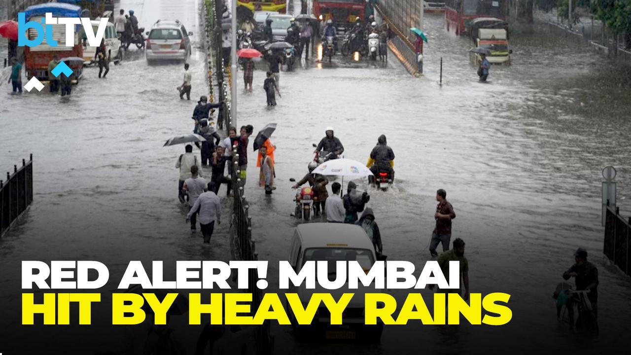 Ground Report: Mumbai Rains | Severe Waterlogging, Commuters Struggle On Eastern Express Highway
