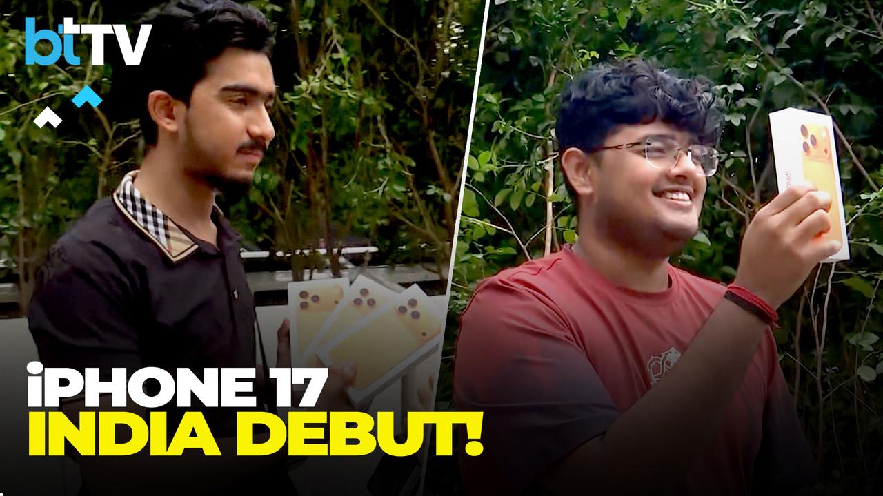 iPhone 17 Launch In India: Massive Queues, First Buyers, & New Features Unveiled