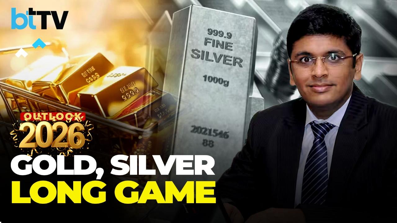 Gold & Silver Long-Term Outlook: How Should Investors Position After The Big Rally?