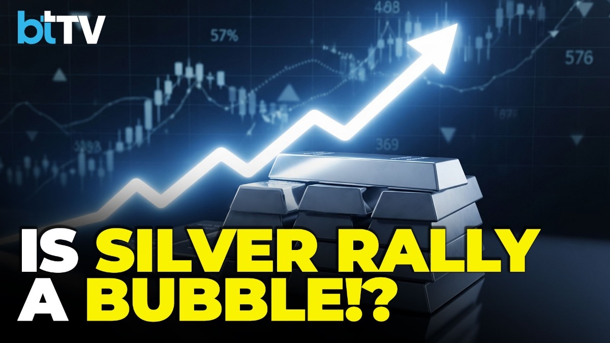 Silver’s Stunning Rally Sparks Caution As Experts Warn Of Sharp Correction