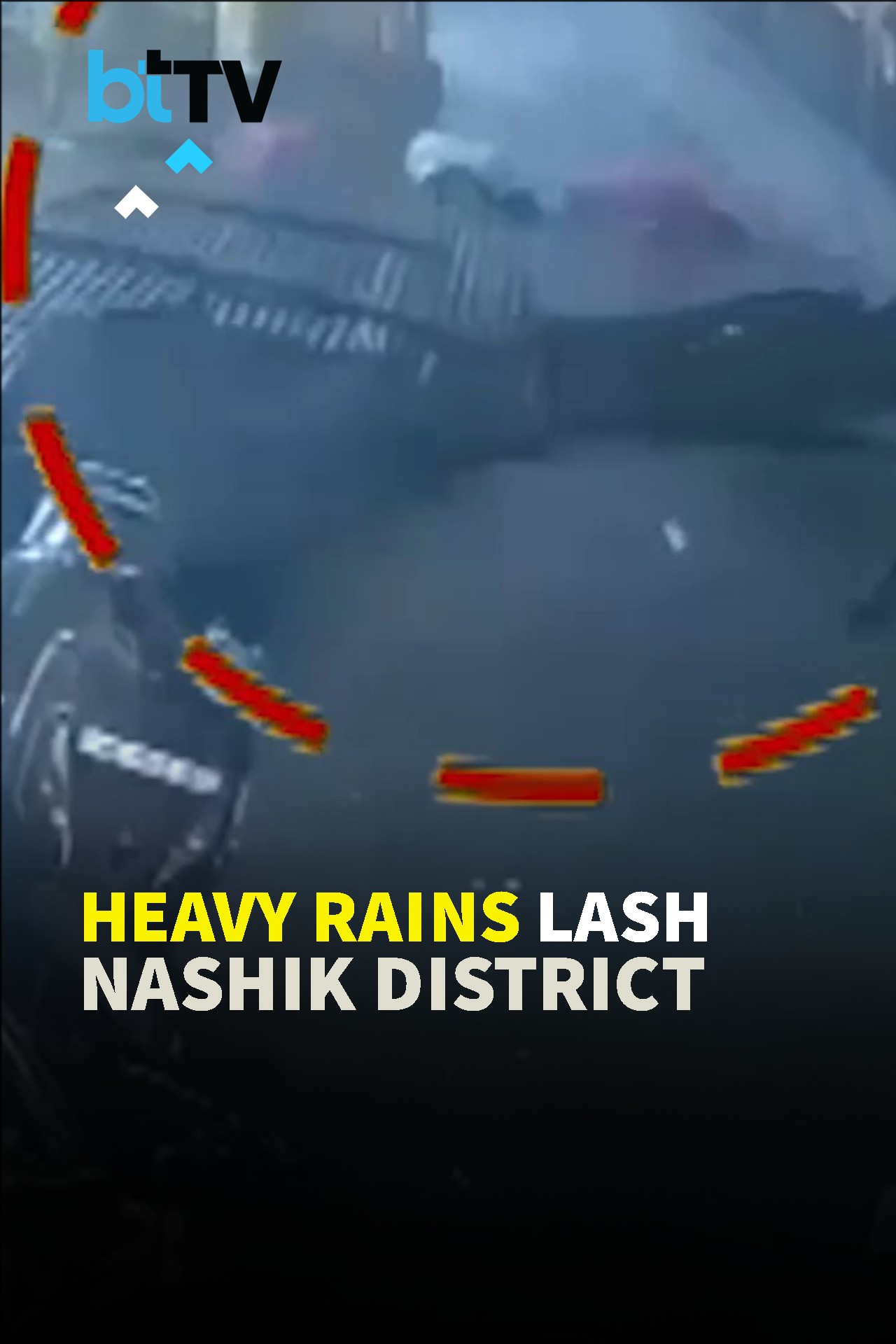 Nashik Rains: Tin Roof Collapse In Trimbakeshwar I