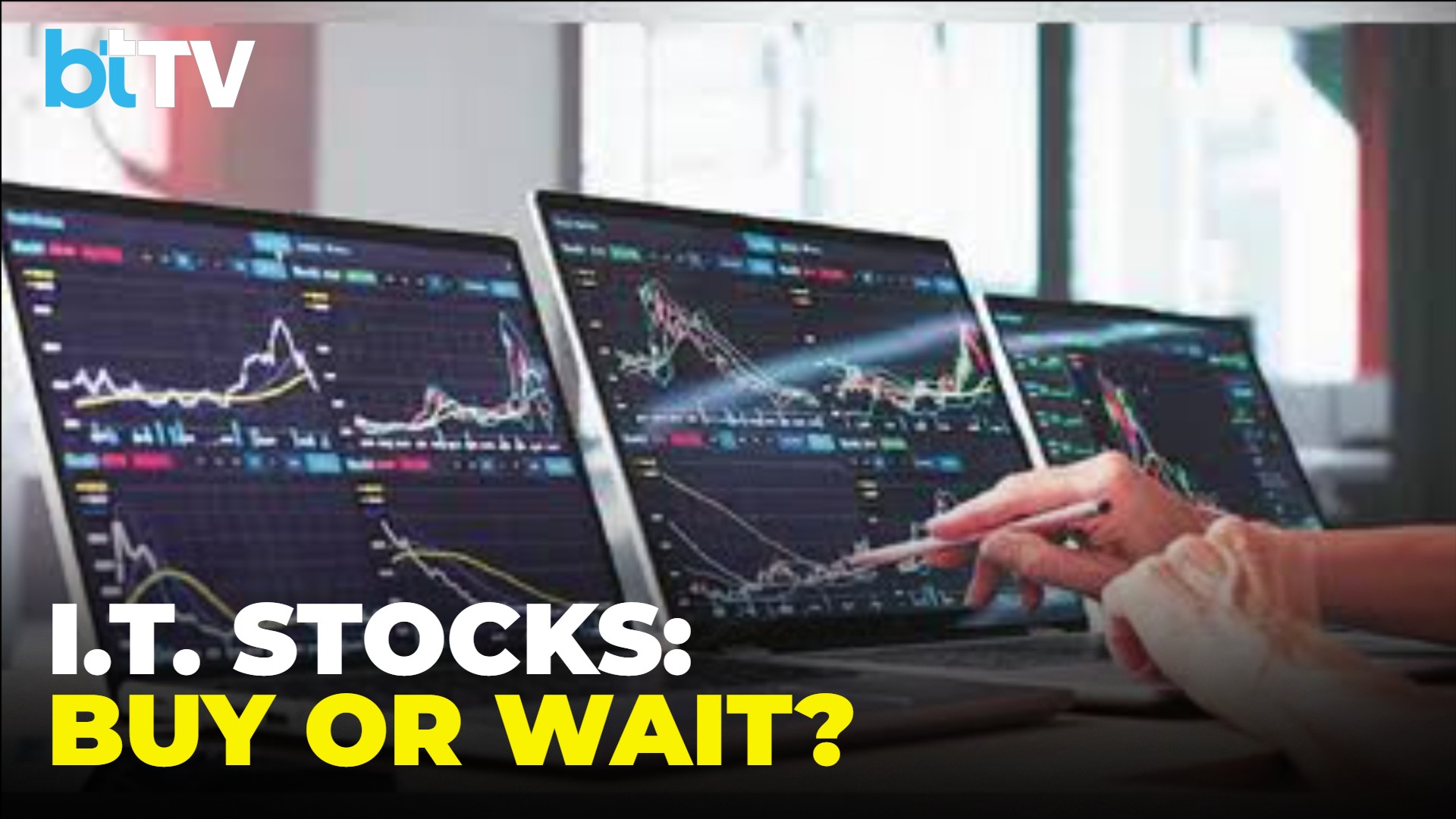 Can AI Revive India's IT Sector? Here's What Investors Need To Know | Infosys, TCS & HCL Tech Shares
