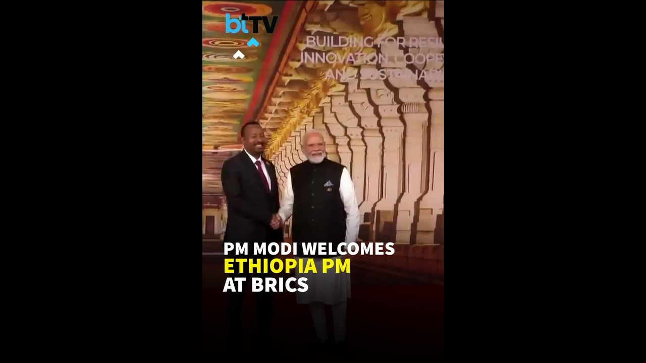 PM Modi Welcomes Ethiopian PM Abiy Ahmed Ali At Bh