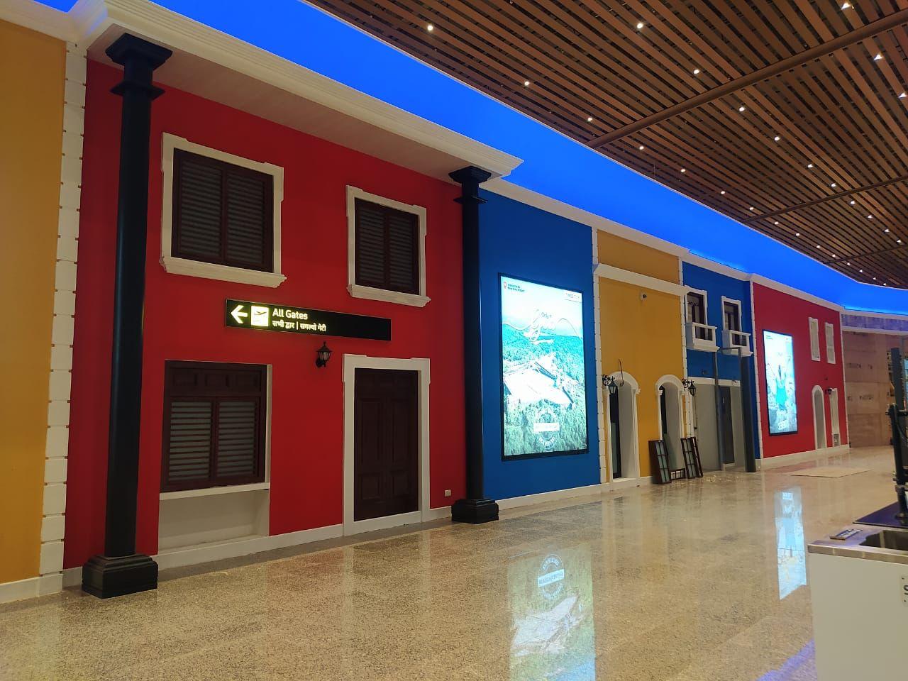 A night parking facility is also available at Mopa Airport