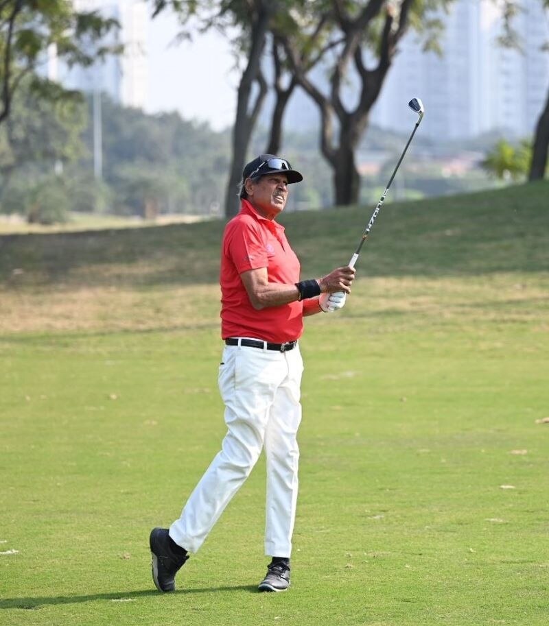 Cricket legend Kapil Dev in action at the Delhi-NCR opening leg of Royal Ranthambore BT Golf’s silver jubilee season.