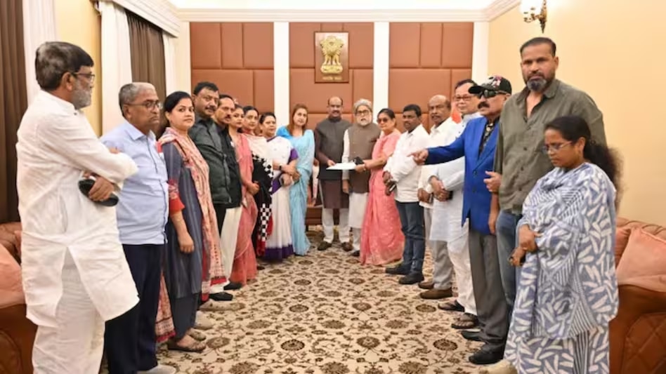 TMC Rebel MPs Change Sides, Merge with New Party and Support NDA