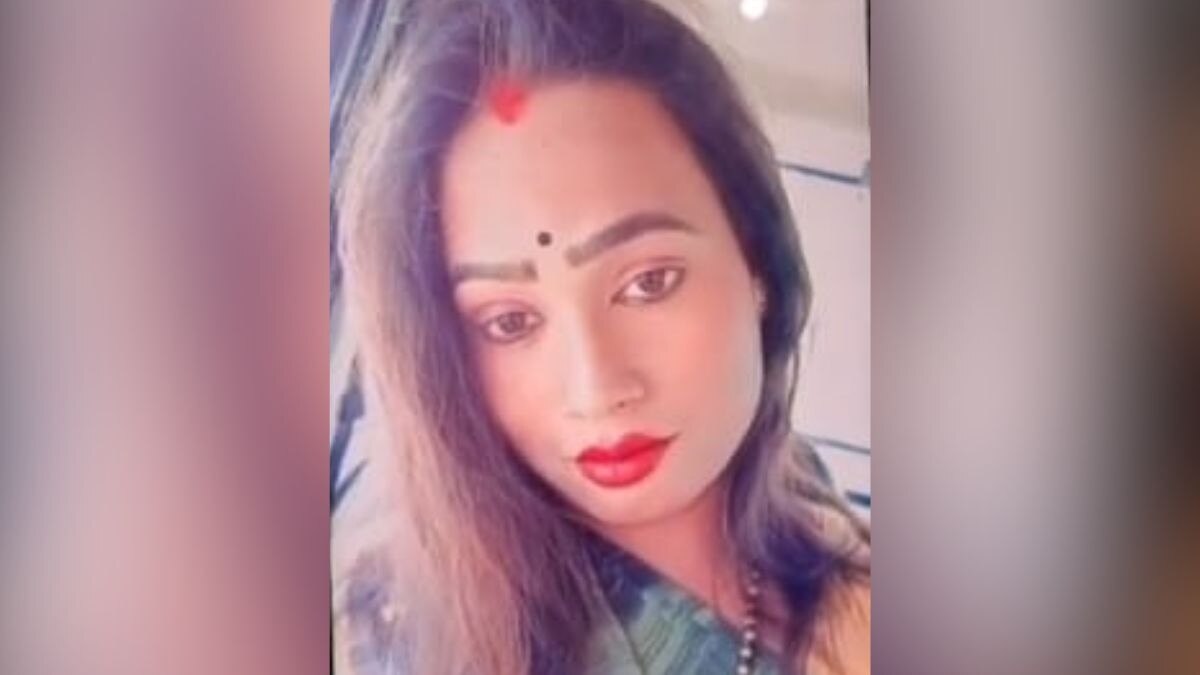 Dancer Dragged Off Stage, Shot Dead for Protesting