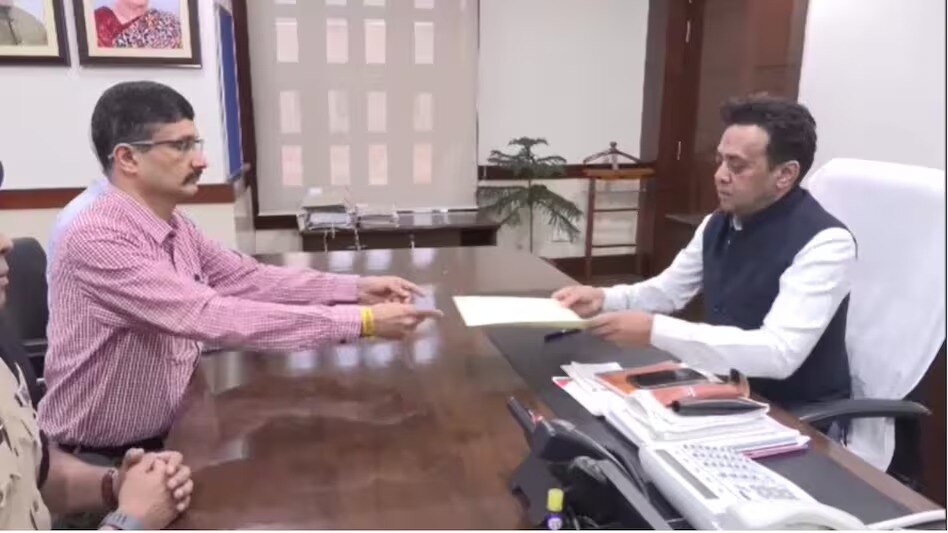 No Clean Chit, FIR Recommended