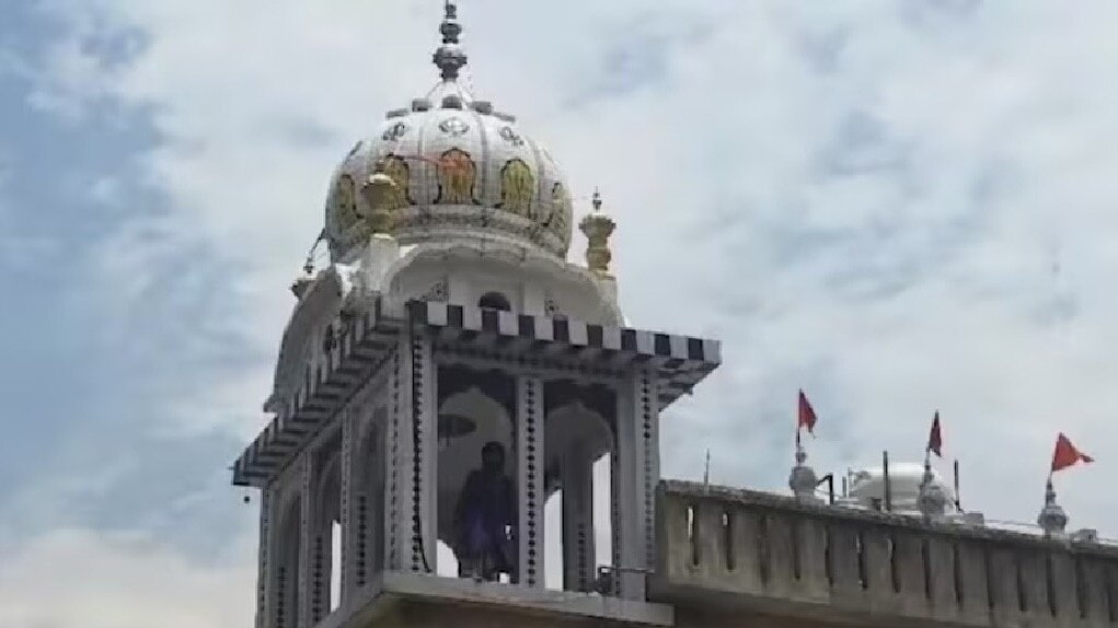 Nihangs Take Over Gurdwara in Himachal