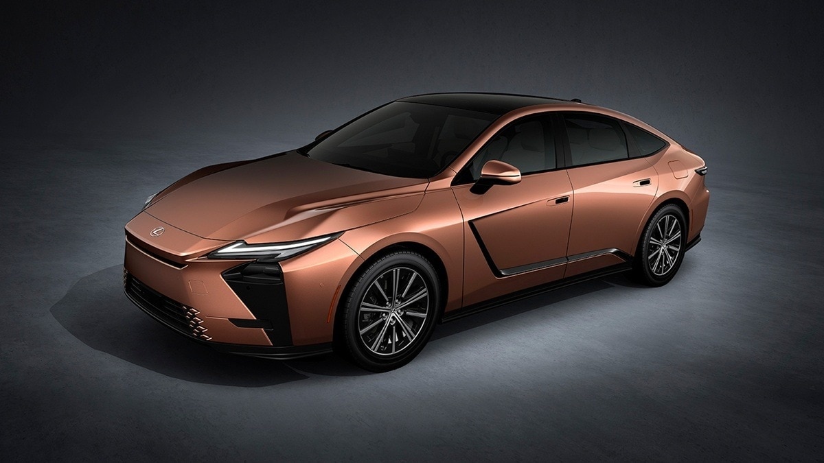 Lexus Launches New Self-Charging Hybrid Sedan ES 350h in India
