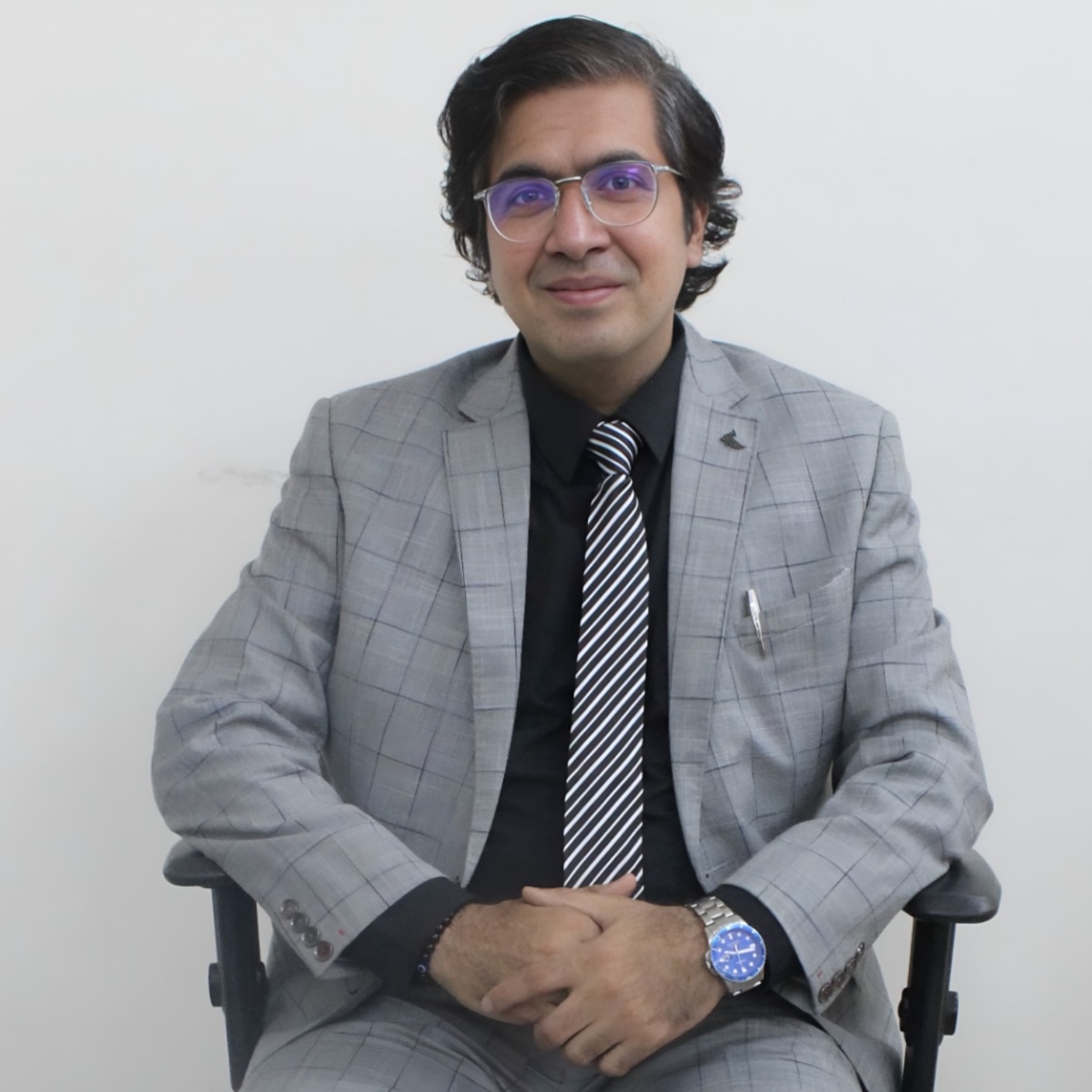 Dr Navin Punjabi