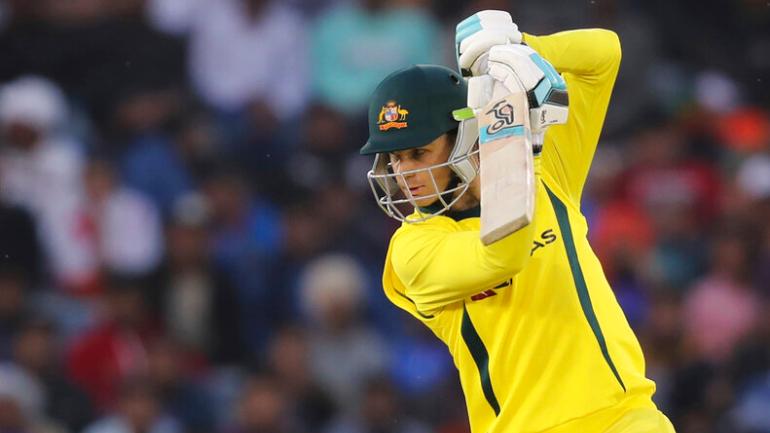 India vs Australia: Peter Handscomb has helped Australia remain in the hunt as he has stitched a 150-plus stand with Usman Khawaja (AP Photo)