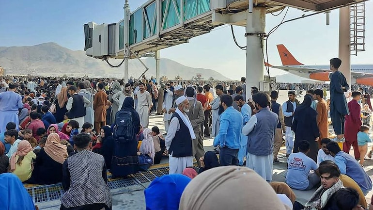 Afghanistan news LIVE updates: All Delhi-Kabul flights cancelled as chaos ensues in Afghanistan after Taliban takeover - India Today