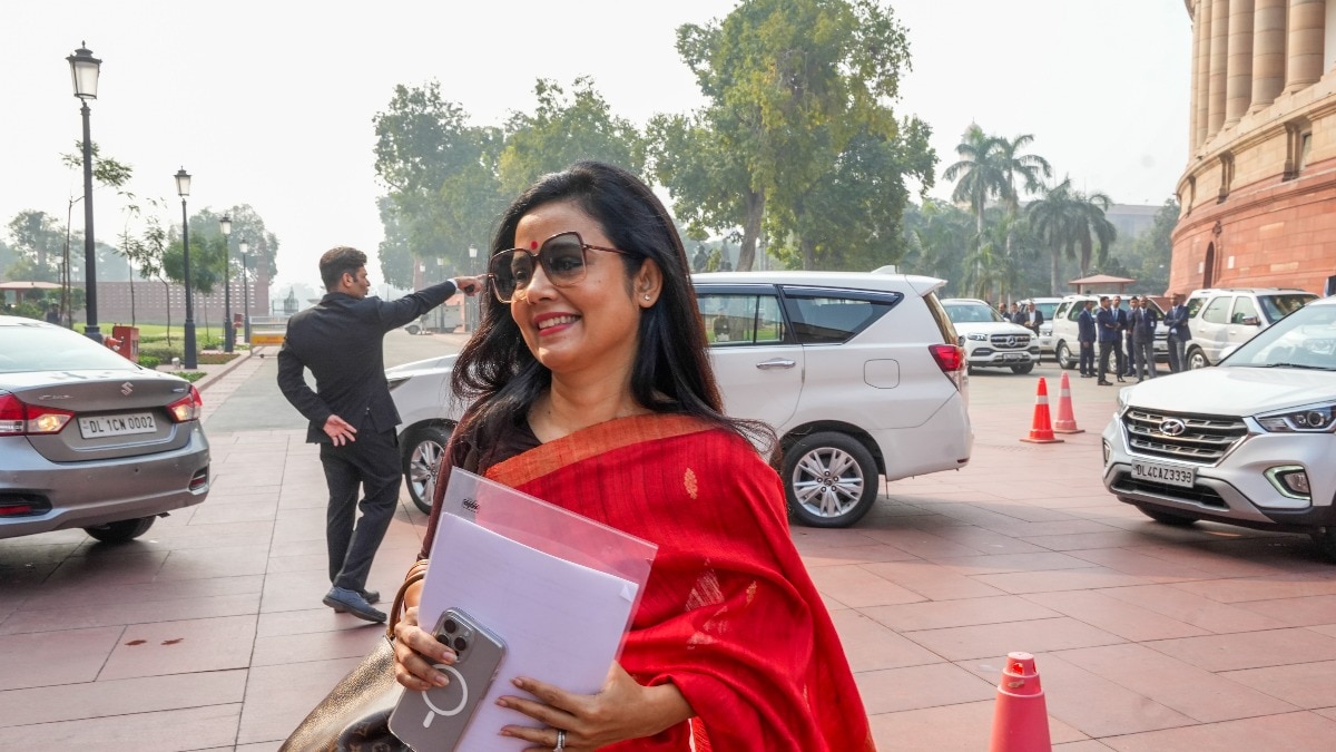 Parliament Winter Session 2023 LIVE: Lok Sabha adjourned till 12 noon amid uproar over panel report on Mahua Moitra - Vimarsana News