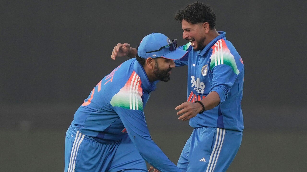 India (IND) vs South Africa (SA) Live Score 3rd ODI: SA (270 all-out in 47.5 ov), Kuldeep-Prasidh rattle South Africa in Vizag - India Today