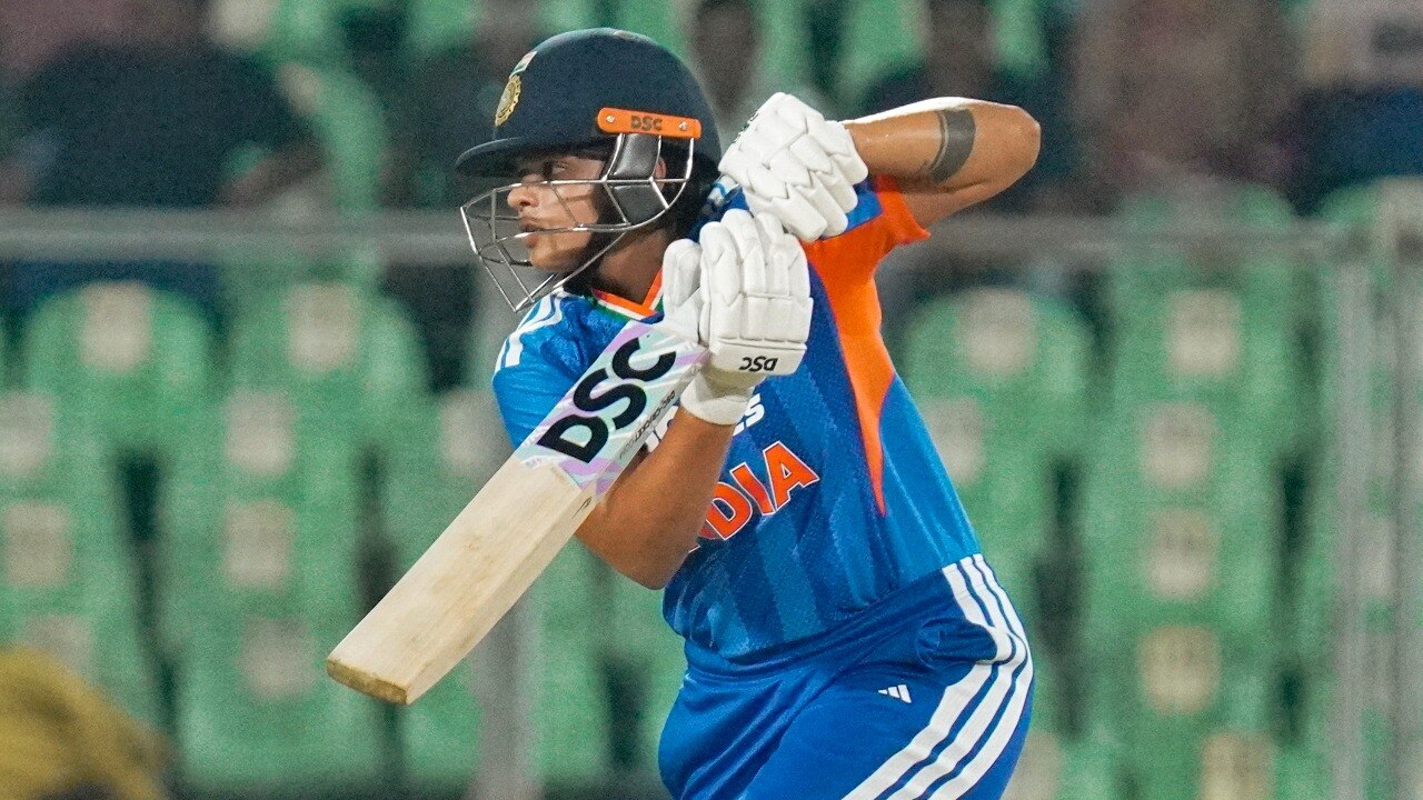 India vs Sri Lanka Live Score, 5th Women's T20I: Sri Lanka bowl in Trivandrum, Smriti rested, Kamalini debuts