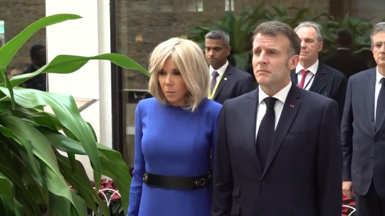 PM Modi-Macron Meeting Live: President Macron, First Lady Brigitte pay tribute to 26/11 victims in Mumbai