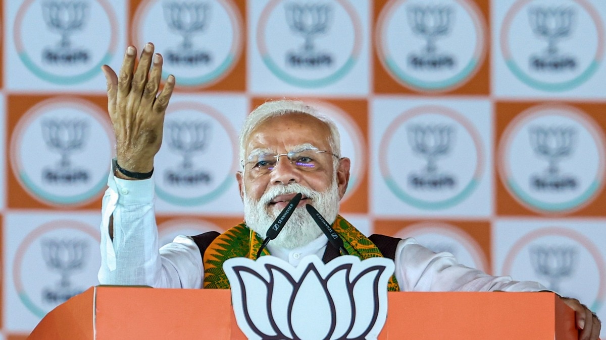 Live: PM Modi to hold 4 rallies in West Bengal today, focus on tribal outreach