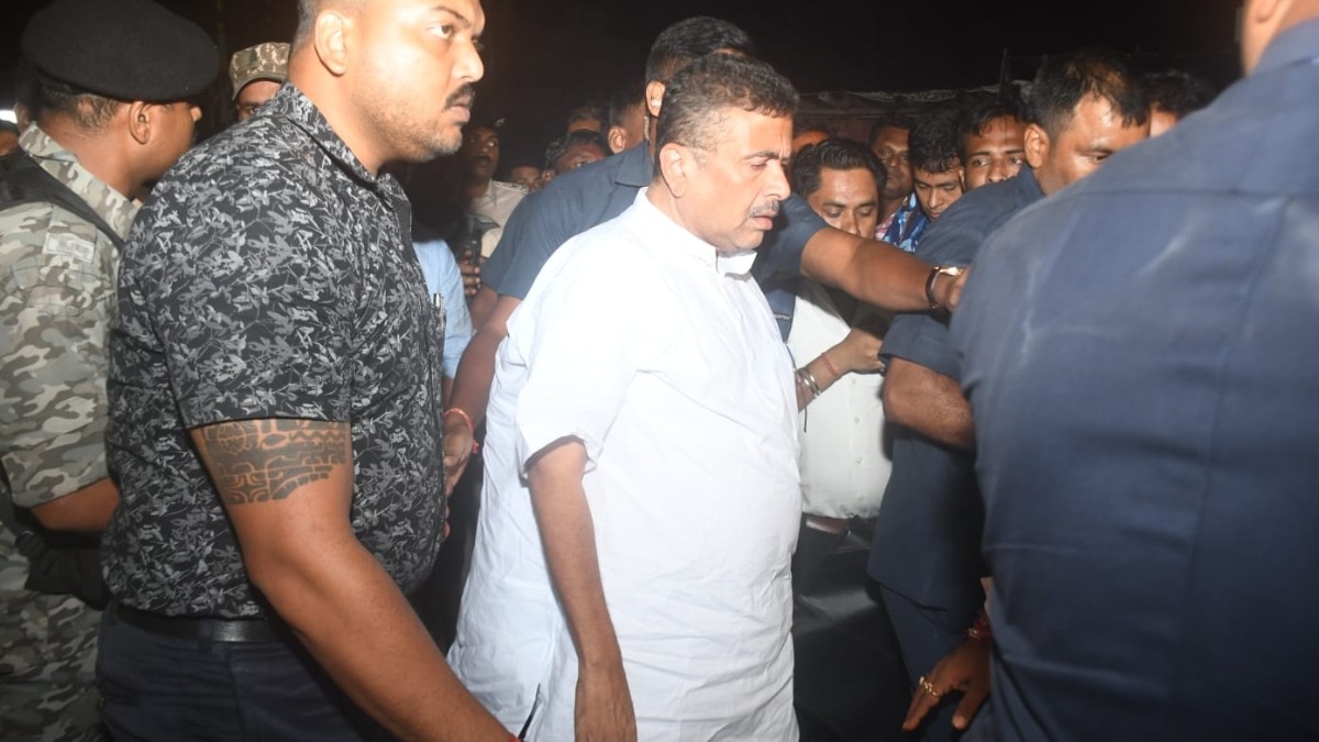 BJP’s Suvendu Adhikari visits hospital after aide’s killing