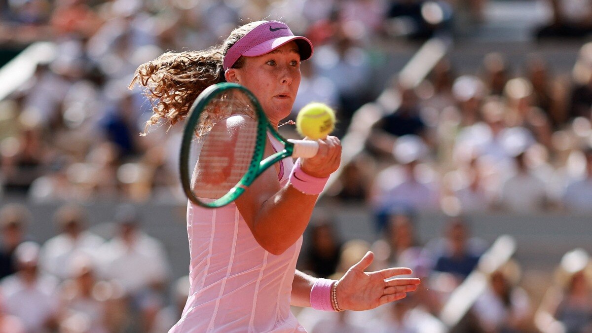 Day 1 Live Updates: Andreeva, Zverev into second round