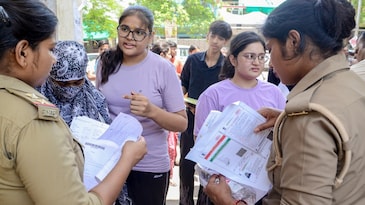 NEET UG Re-Exam Live: NTA says 'no full leak', CBI detains Maharashtra doctor NEET UG Re-Exam Live: NTA says 'no full leak', CBI detains Maharashtra doctor