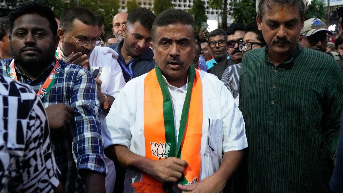 शुभेंदु अधिकारी ने ममता बनर्जी को हराया. (Photo: PTI)