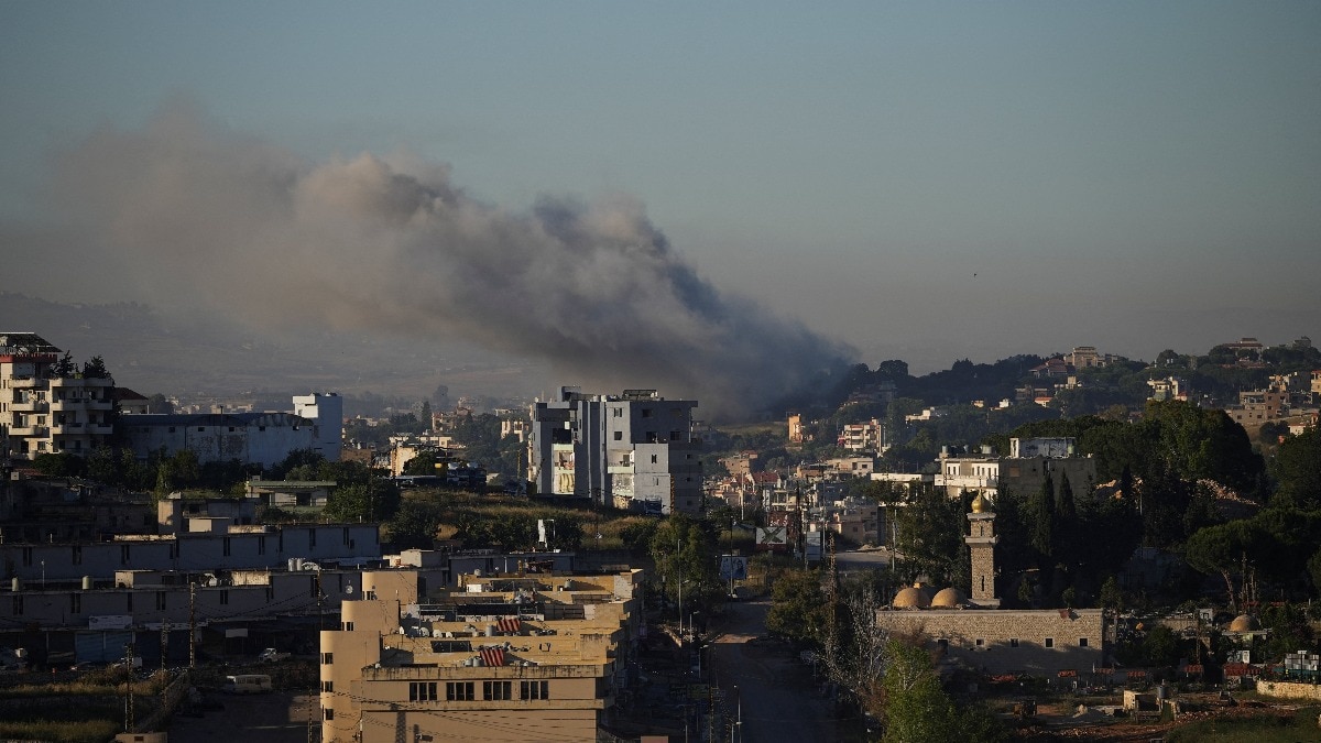 Live: 21 killed as Israel launches fresh strikes in south Lebanon, reports local media