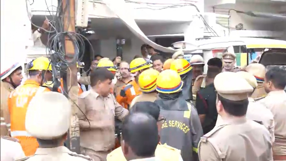 Live: 14 killed in Lucknow fire, PM announces ex-gratia for bereaved families