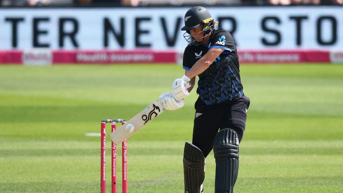 NZ vs SL Live Score: Sophie Devine key for New Zealand as Amelia Kerr departs