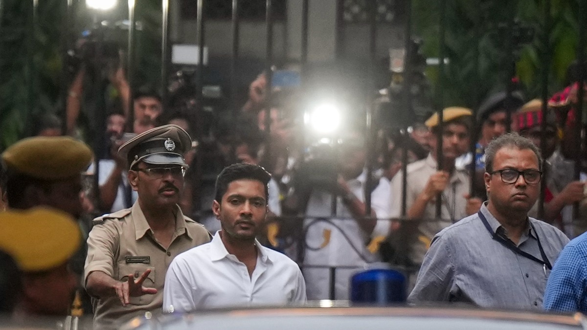 Live: Signature row deepens TMC woes, Abhishek loses cool during CID grilling