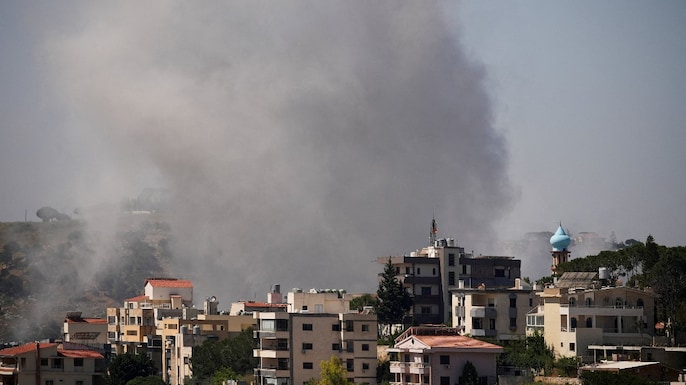 Smoke billows from southern Lebanon following Israeli strikes. (Photo: Reuters)