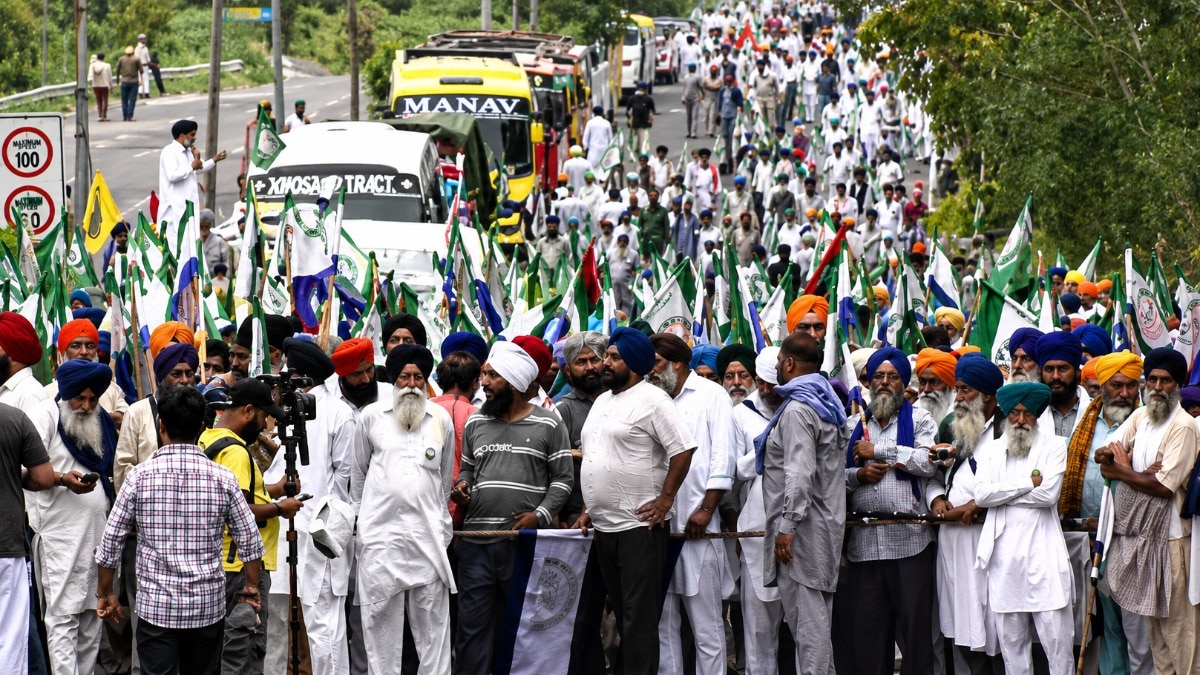 Farmers rally in Delhi live: Thousands head to Delhi to oppose US-India trade deal