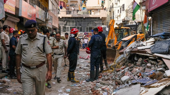 Satya Niketan Building Collapse