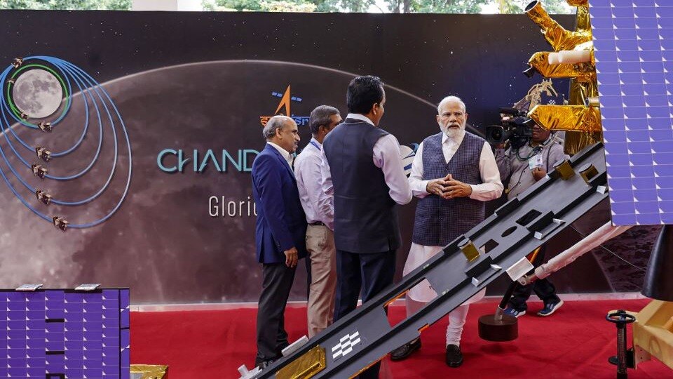 Modi Isro