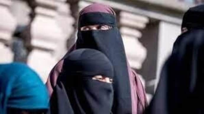 French court upholds government s ban on abaya dress by Muslim