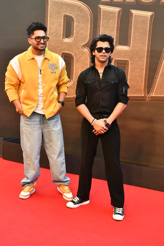 Salman Khan, Shehnaaz Gill dazzle in black at Kisi Ka Bhai Kisi Ki Jaan trailer launch. Other stars also arrive - India Today