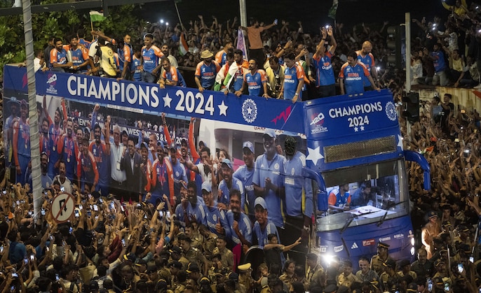 india_parade.jpg india_parade.jpg