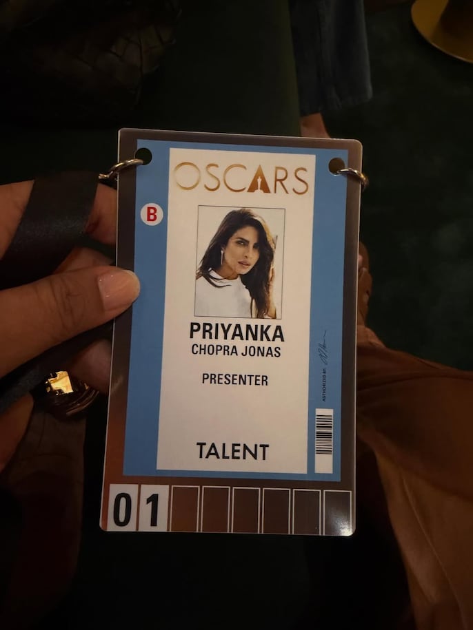 priyanka_at_oscars.jpg priyanka_at_oscars.jpg