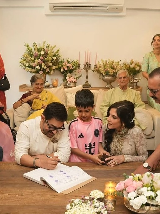 Aamir Khan, Gauri Spratt